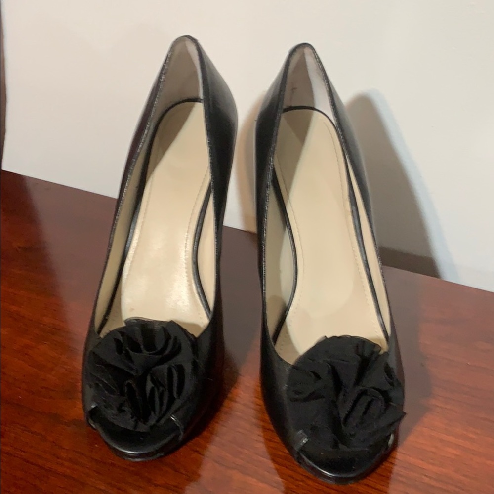 Nine West peep toe women’s shoes pumps 9M VGC